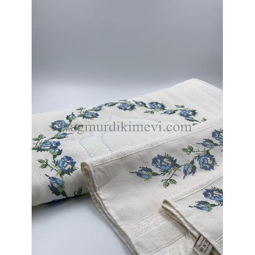 Kanaviçe İşlemeli Seccade Takımı (3’lü Set)